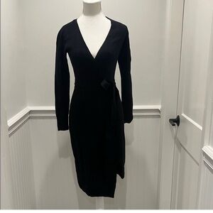 Abercrombie & Fitch Elegant Black Wrap Dress